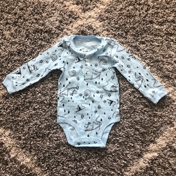 Carters Outfit Bundle 18 months - Picture 2 of 6